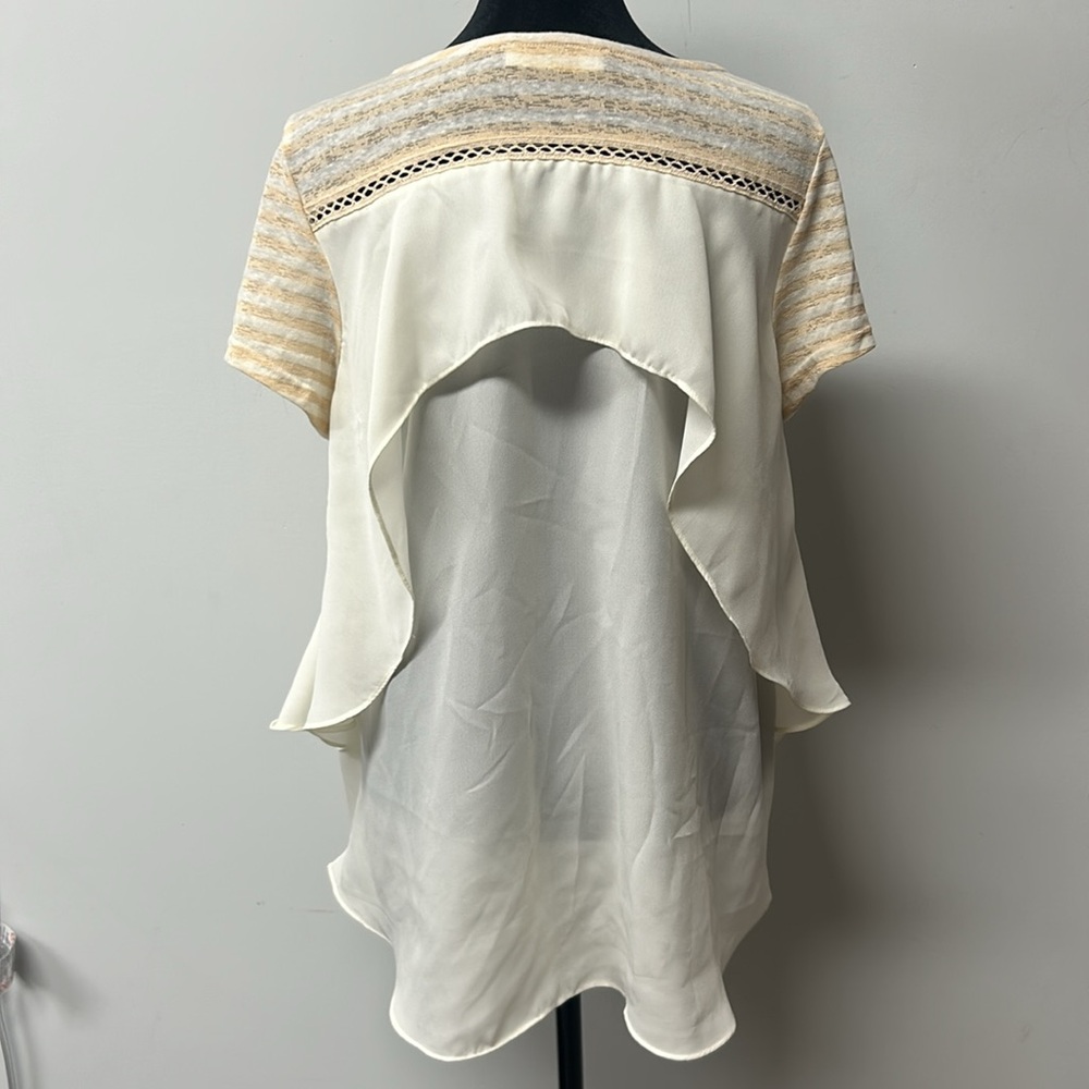 Entro Blouse Sideswing Stripe Ruffle Tee Tan Cream Medium Boutique short sleeve - Picture 2 of 5